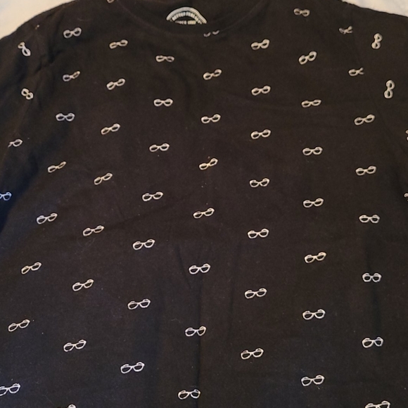Cactus Boy's Black 5/6 Glasses fashion thsirt - Picture 2 of 3